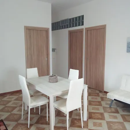 Apartament A *